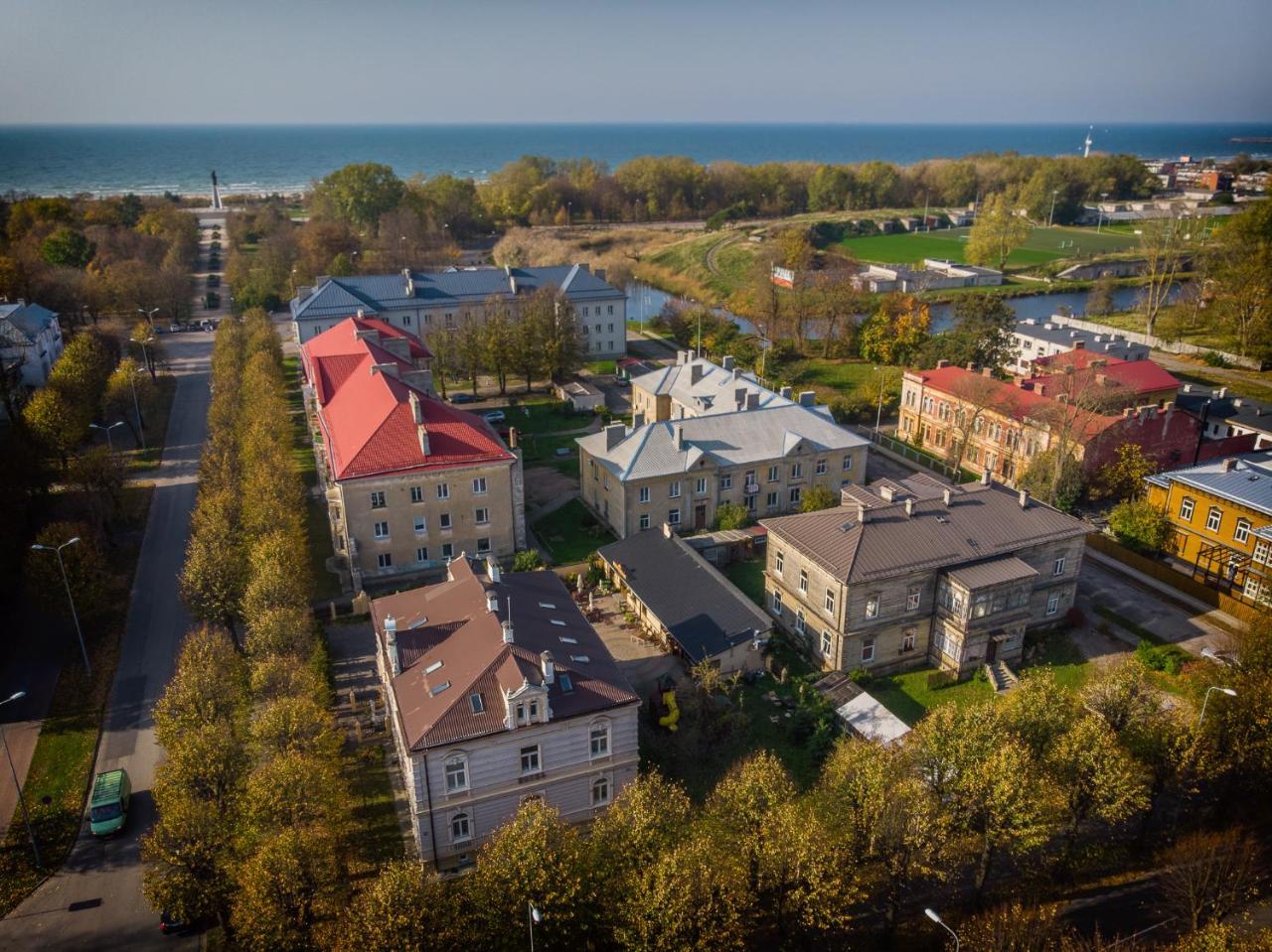 Roze Villa Liepāja Exterior foto